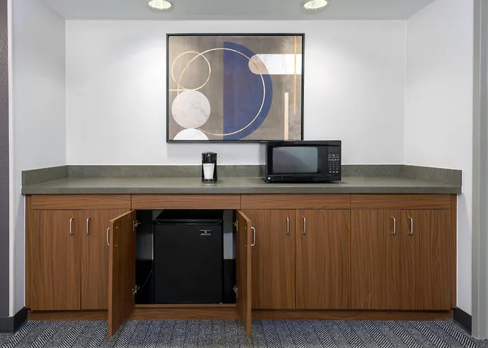 Courtyard North/i-10 Capital Circle Hotel 3*