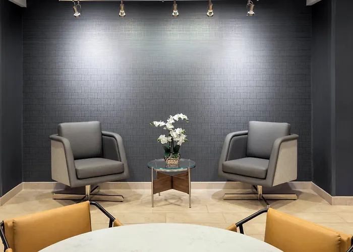 Courtyard North/i-10 Capital Circle Hotel 3*