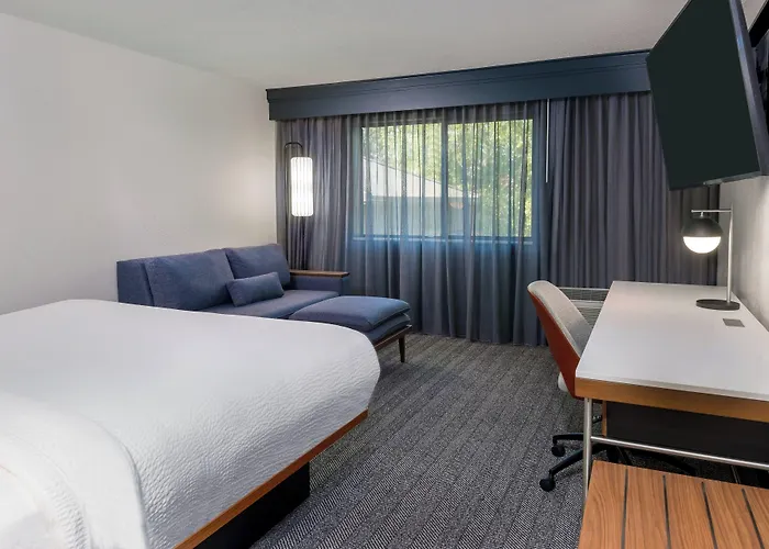 Hotel Courtyard North/i-10 Capital Circle 3*